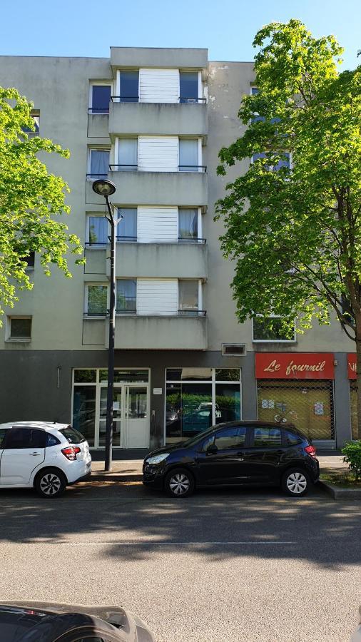 Studio Individuel - Le Musset & Parking Gratuit Devant L'Immeuble Apartman Grenoble Kültér fotó